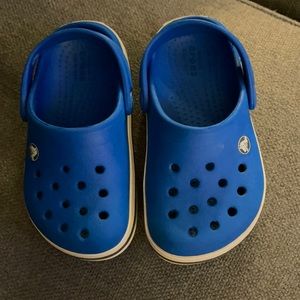 Kids’ Crocs- Bright Cobalt / Charcoal - Size 7